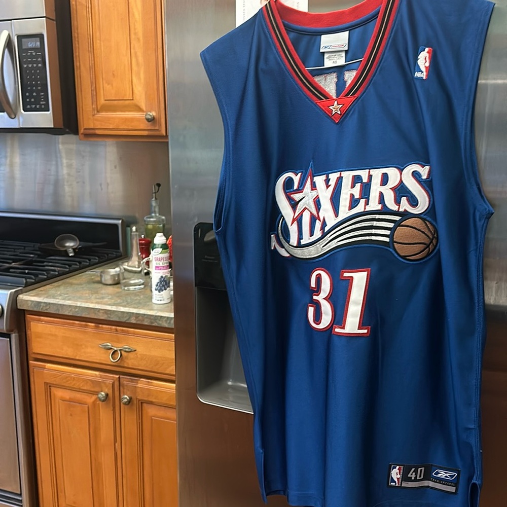 Vintage Sixers Jersey